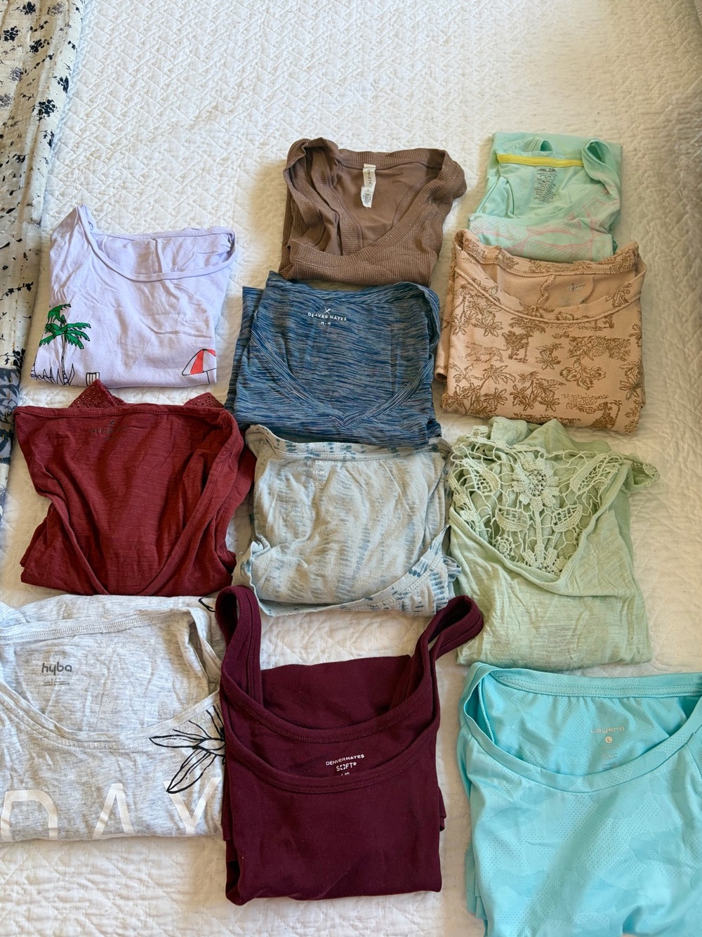 Mixed Women's Tops Stack - Multi Color Set - Picture 2 of 14